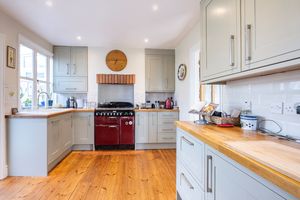 Photo 11- click for photo gallery